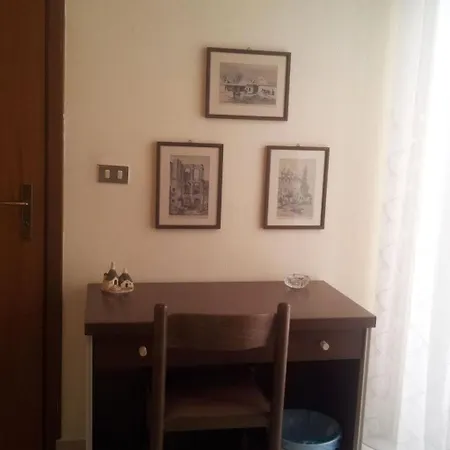 Gemuetliche In Borgo-sanzio Mit Privatparkplatz By Interhome Apartman